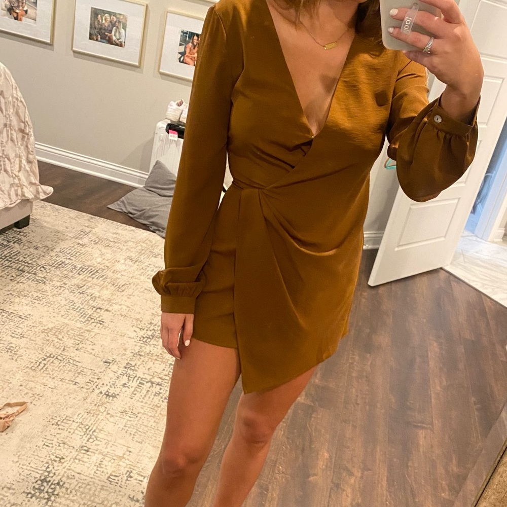 V Neck Romper (These Three Boutique)